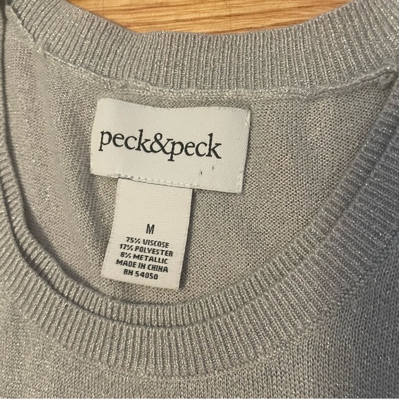 Peck & Peck silver sleeveless top - Picture 5 of 8